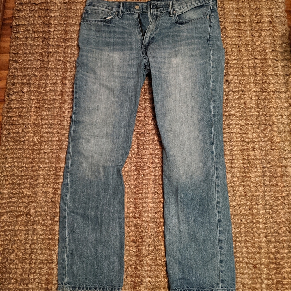 Levi men's jeans